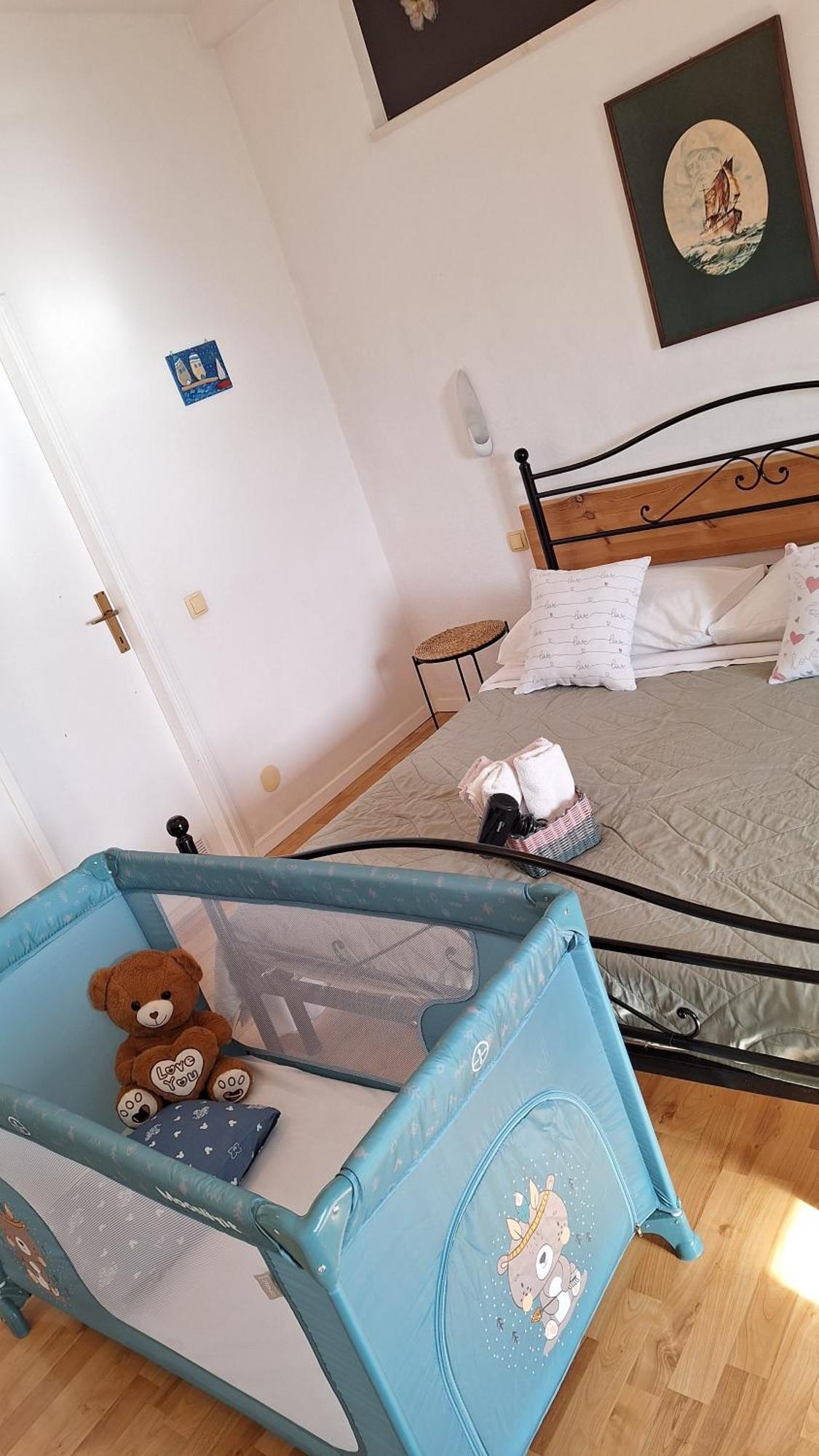 Apartmani Mary Dugi Rat Eksteriør billede