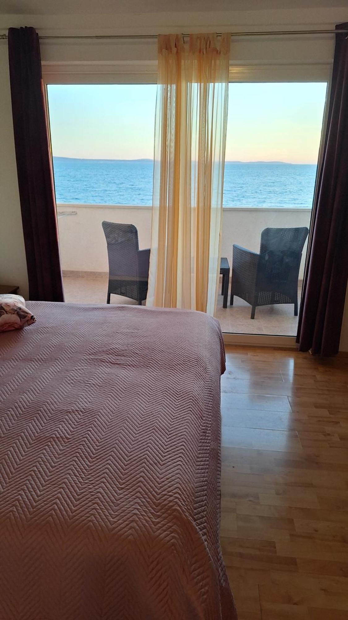 Apartmani Mary Dugi Rat Eksteriør billede