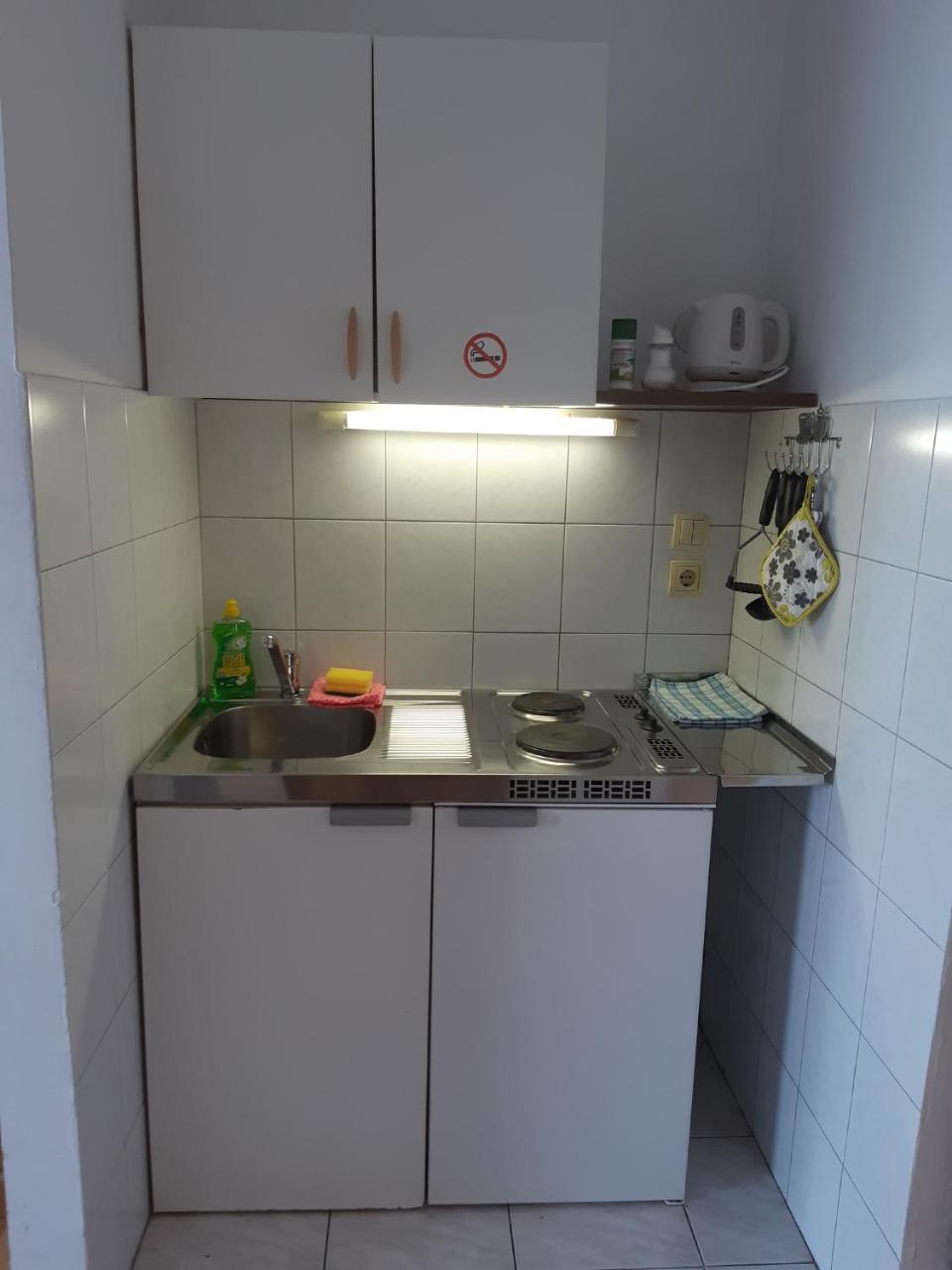 Apartmani Mary Dugi Rat Eksteriør billede
